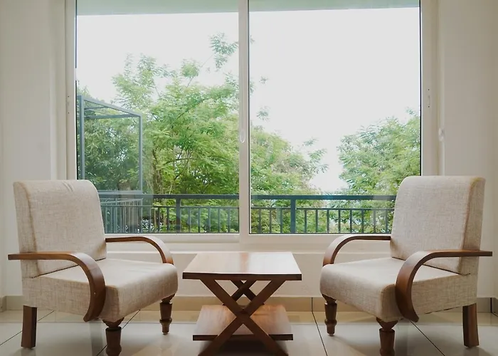 Sprise Munnar Resort And Spa