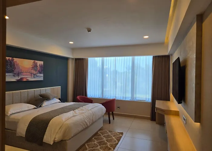Moonbasa Boutique Hotel And Spa Infopark , Kakkanad