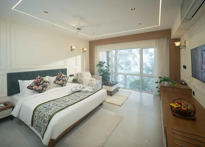 1924 Clock House Munnar Five Star Luxury Resort In Munnar